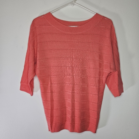 New York & Company Sweaters - New York & Company Coral Crew Neck Sweater Sz XS